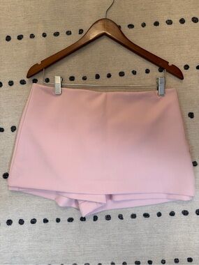 Zara Light Pink Skort Shorts - Minimal Pull-On Style